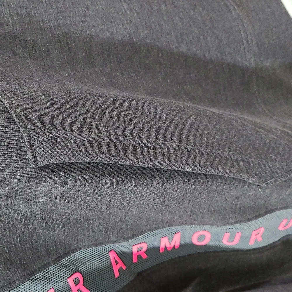 Under Armour Tech Logo Tape Hoodie - Medium - Picture 9 of 14